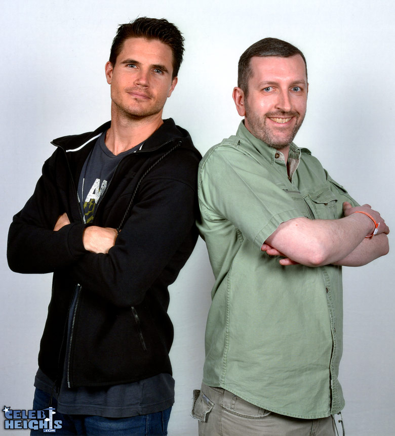 Robbie Amell at Rogue Events City of Heroes Convention 2016