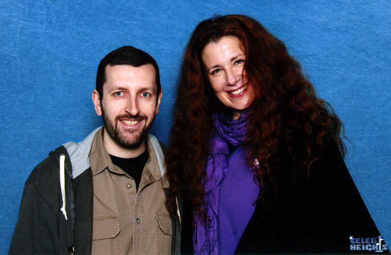How tall is Suzie Plakson