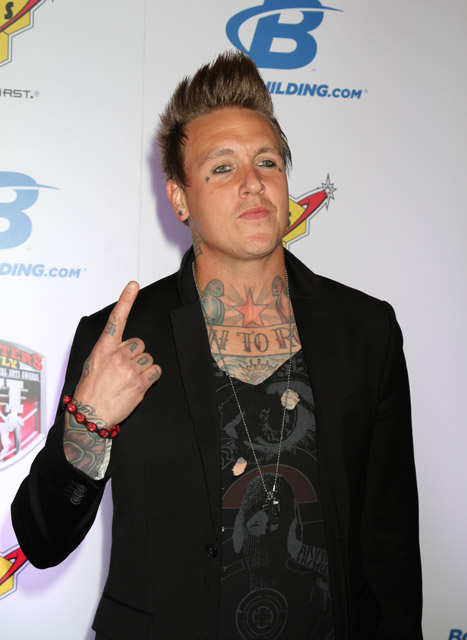 How tall is Jacoby Shaddix