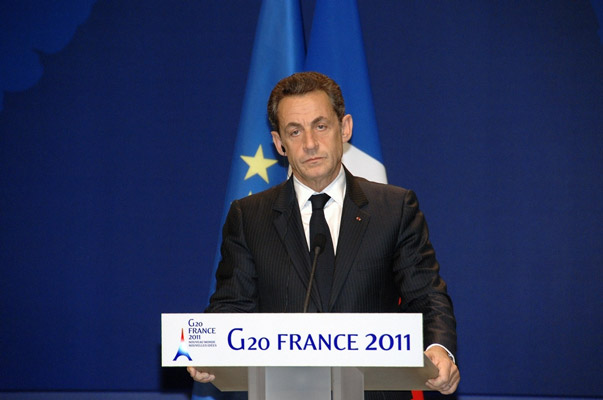 How tall is Nicolas Sarkozy